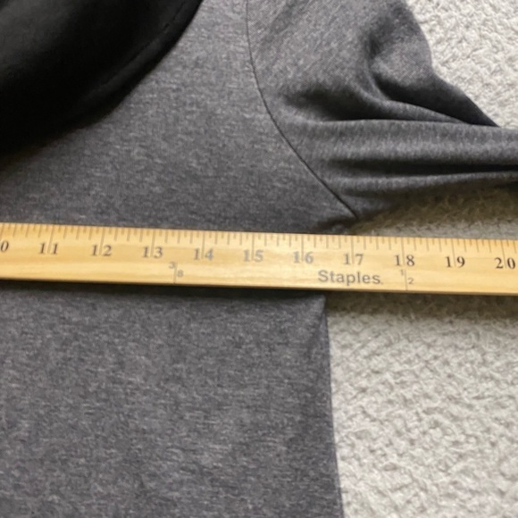 Bebonnie Tunic Womens Small Gray Black Long Sleeve Cowl Neck Top - Picture 3 of 11